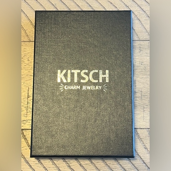 Necklace and Earring Jewelry Bundle 4 pieces all NEW - Picture 6 of 7